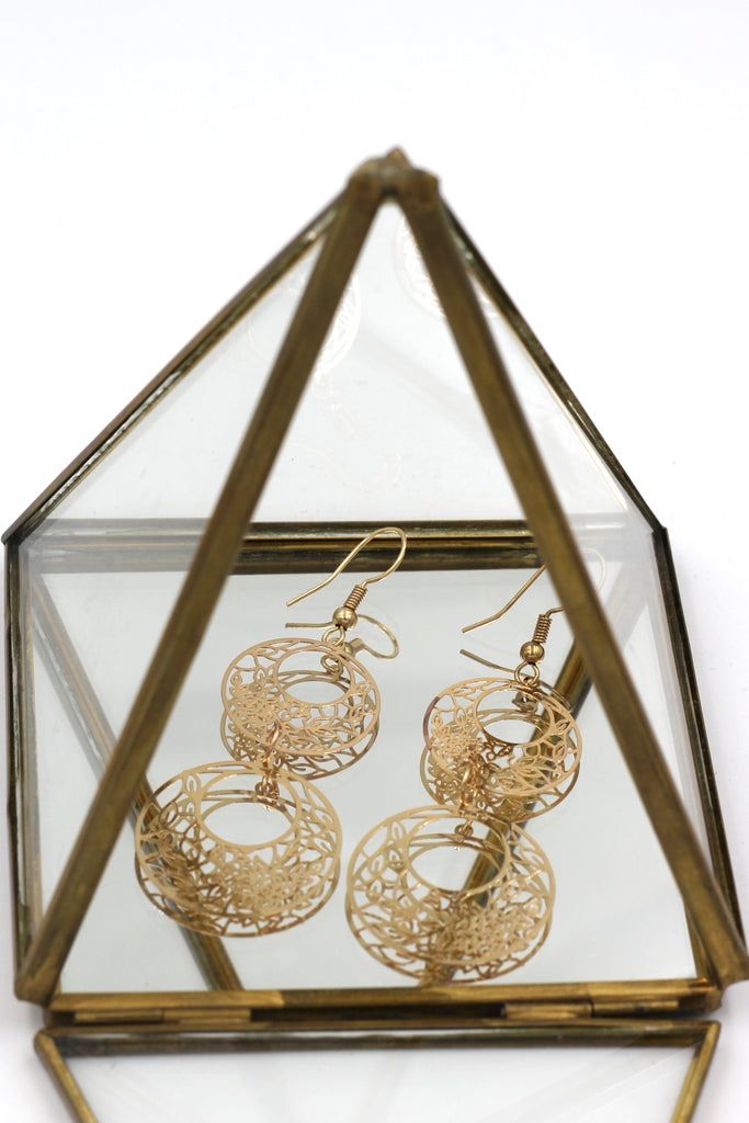 Vintage cutout earrings