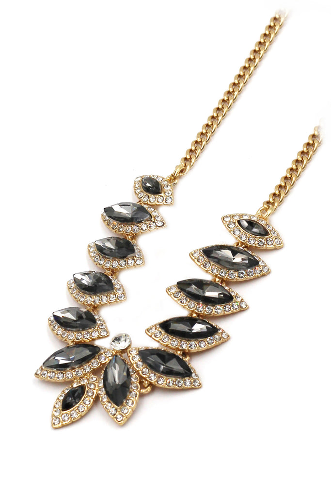 fashion crystal groats necklace