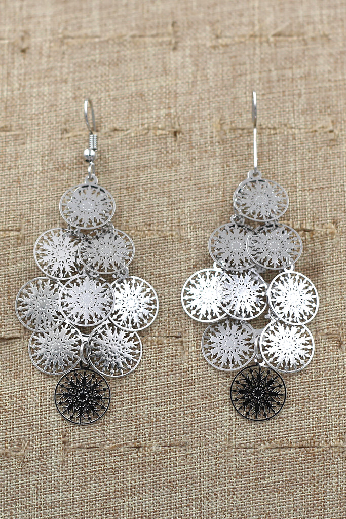 Fashion retro hollow earrings