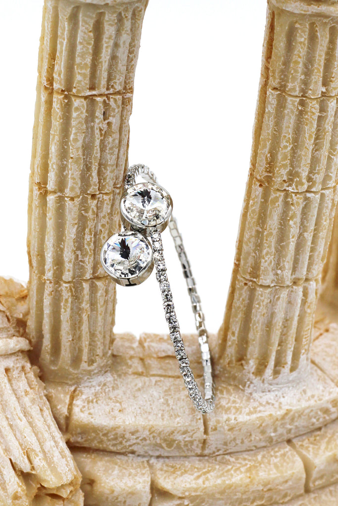 simple golden circlet crystal bracelet