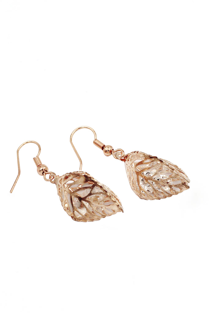 hollow crystal leaves earrings