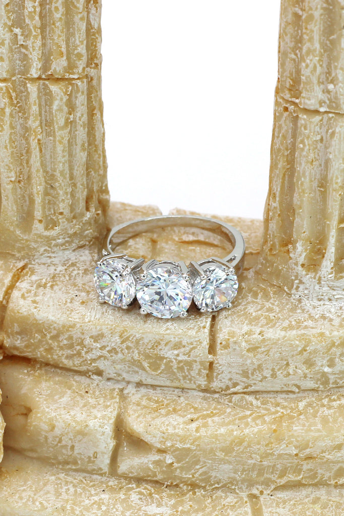 shining round crystal ring