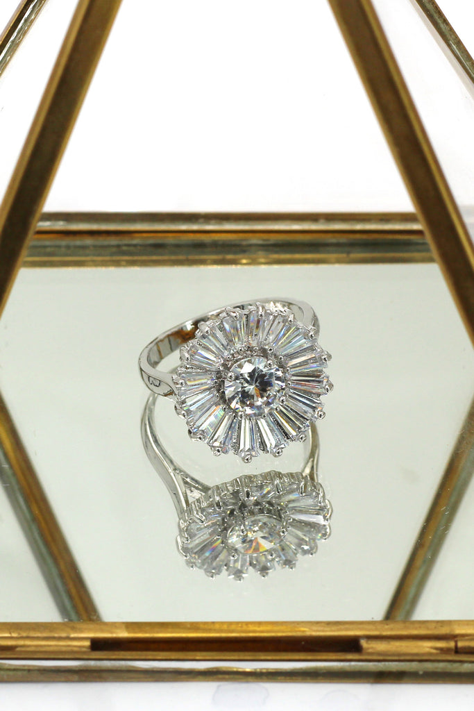 shining crystal sun silver ring