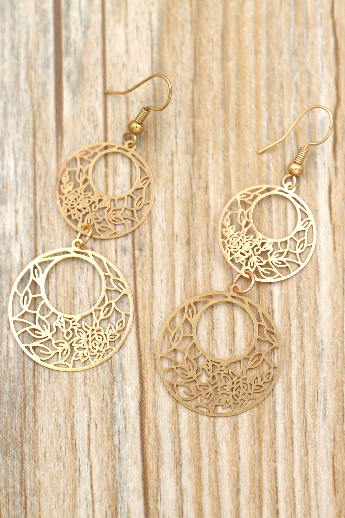 Vintage cutout earrings