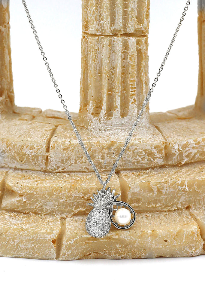 Temperament pineapple pearl necklace