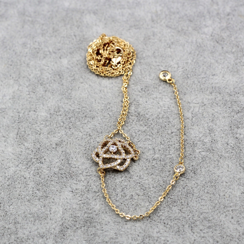 elegant golden rose necklace