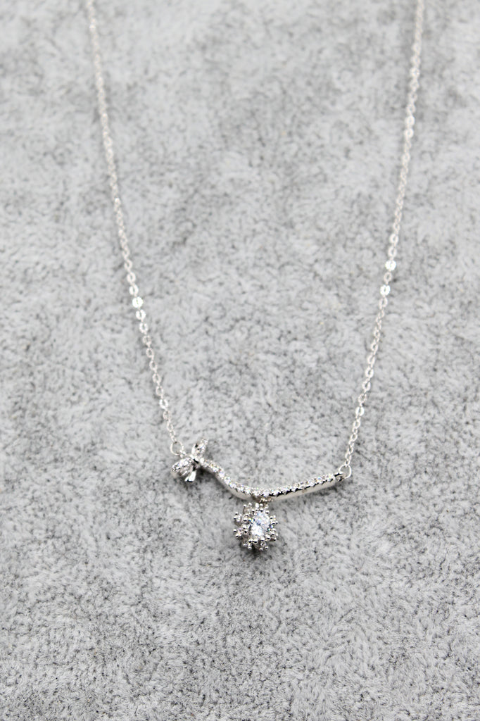 fashion shiny pendant necklace