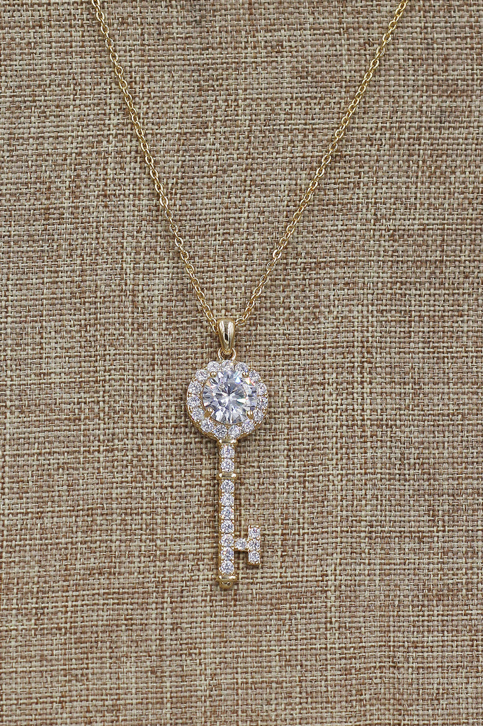 simple crystal key pendant necklace