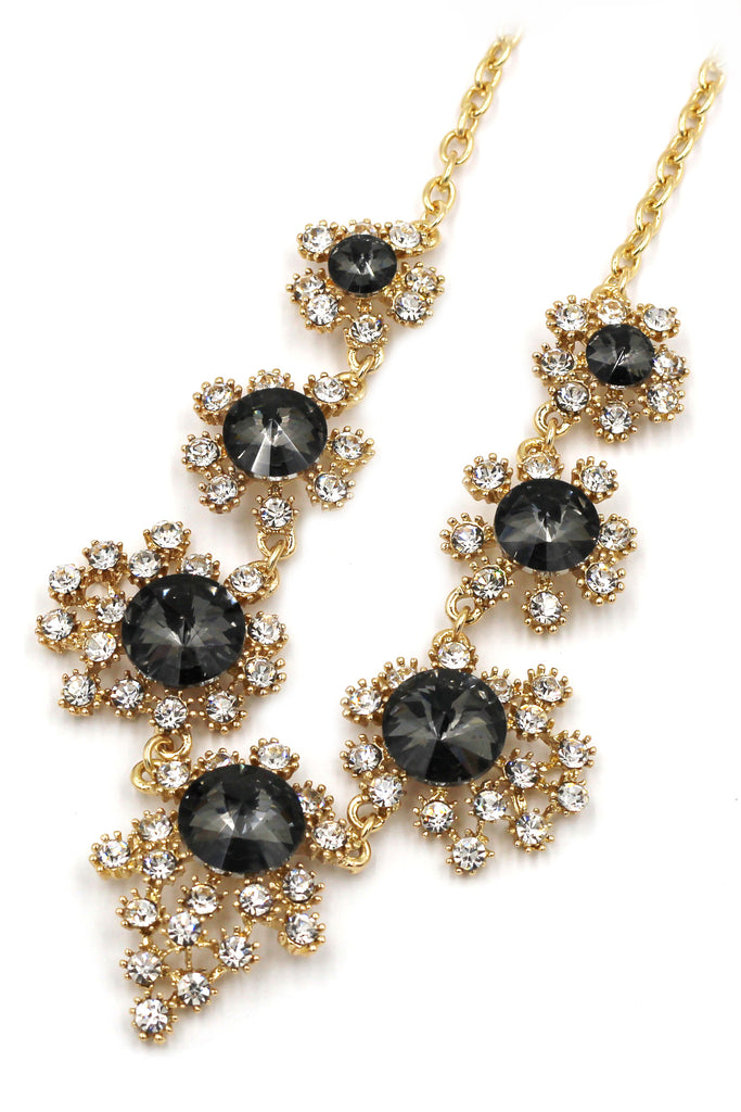Fine fashion crystal necklace