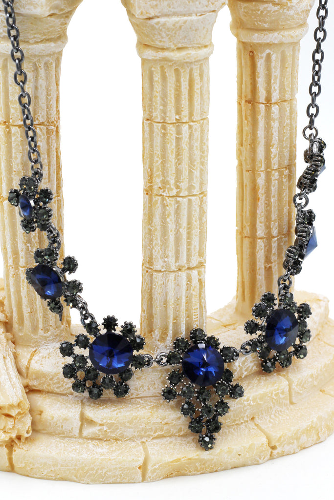 Fine fashion crystal necklace