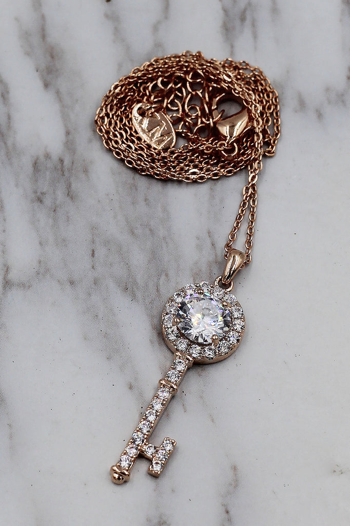 simple crystal key pendant necklace