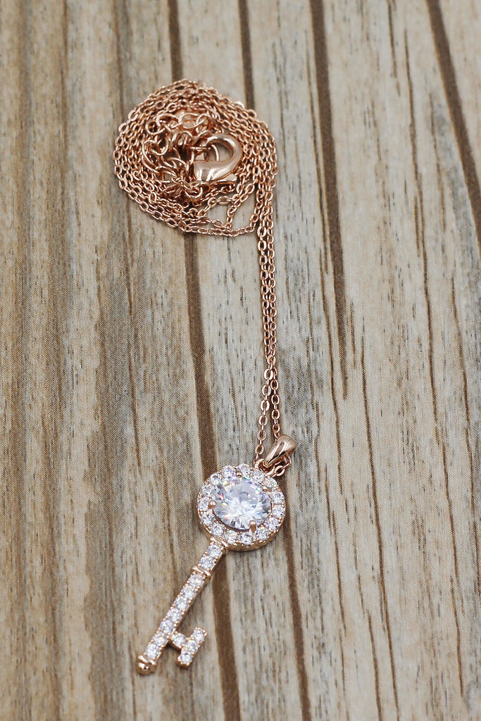 simple crystal key pendant necklace