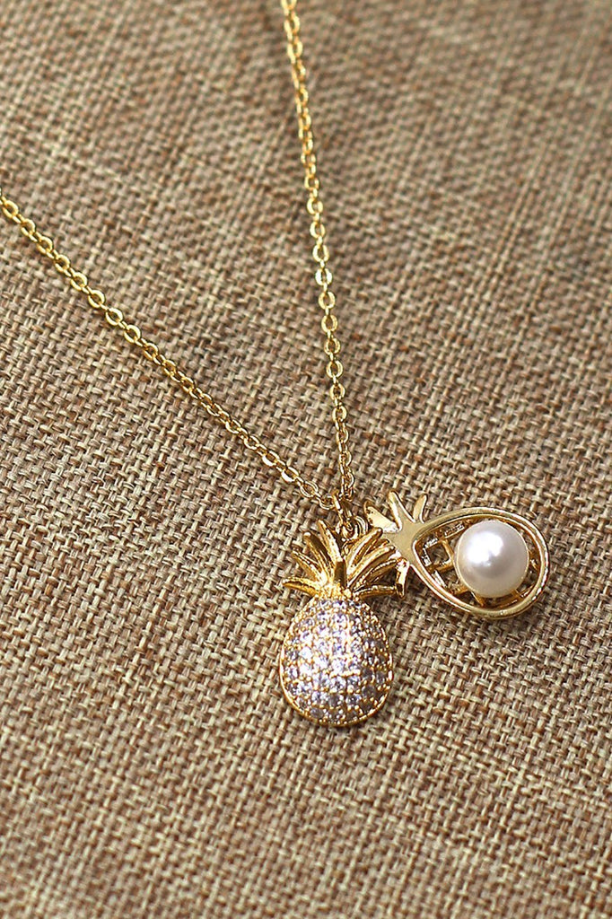 Fashion pineapple earrings necklace set