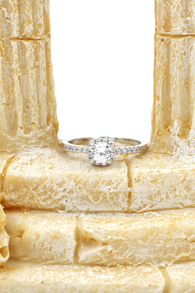 fashion silver square crystal ring