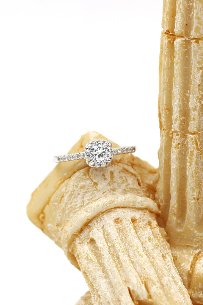 fashion silver square crystal ring