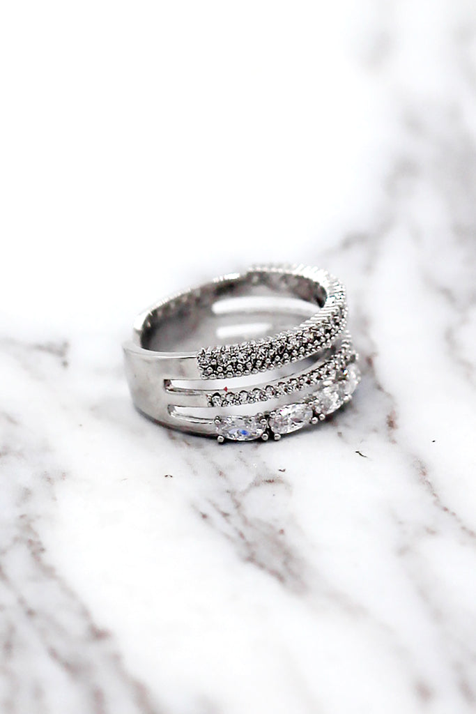 small fashion open crystal ring