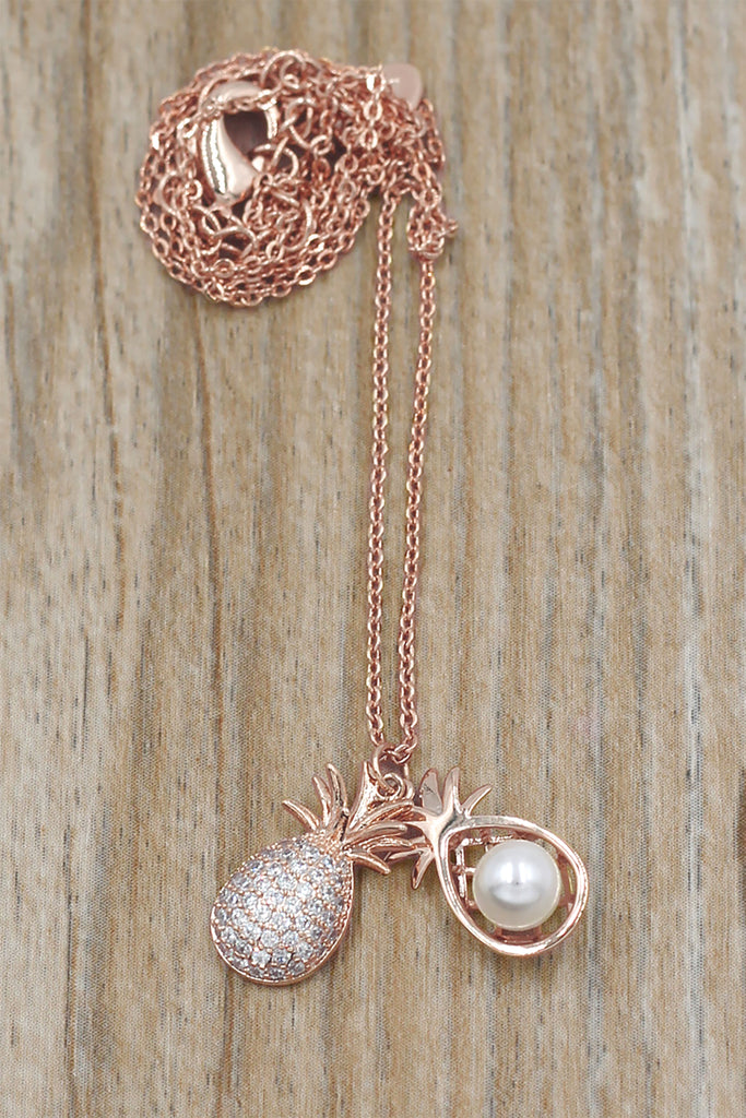Temperament pineapple pearl necklace