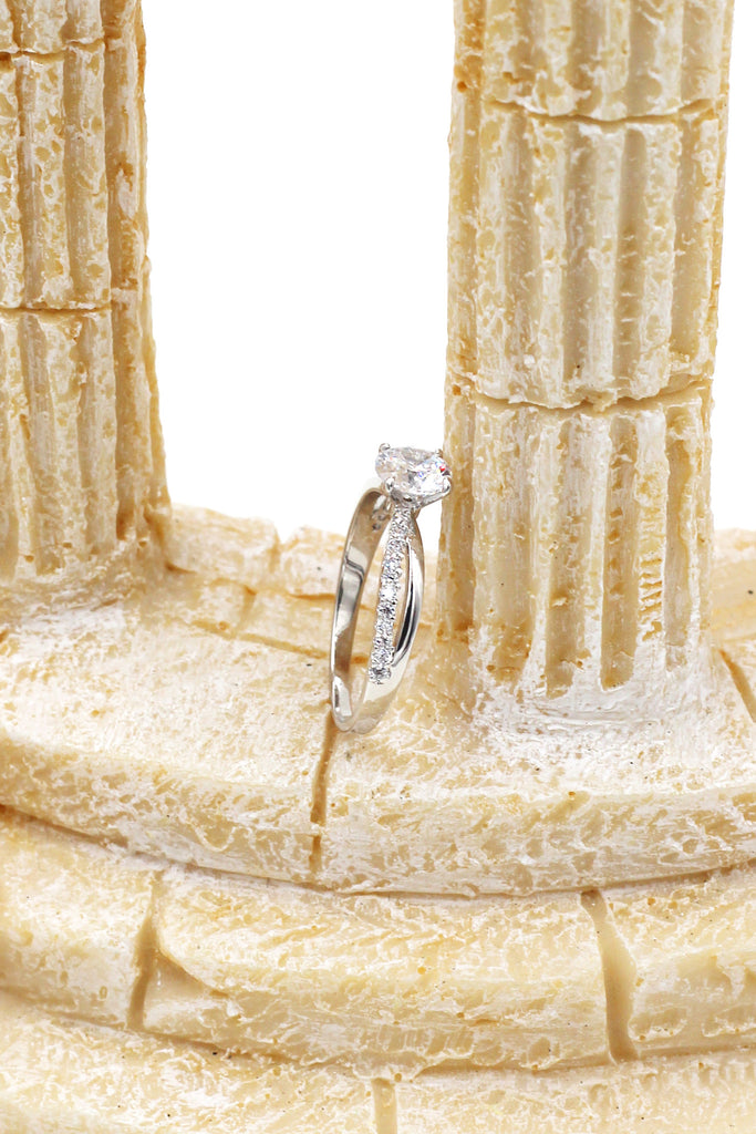 charming diamond silver ring