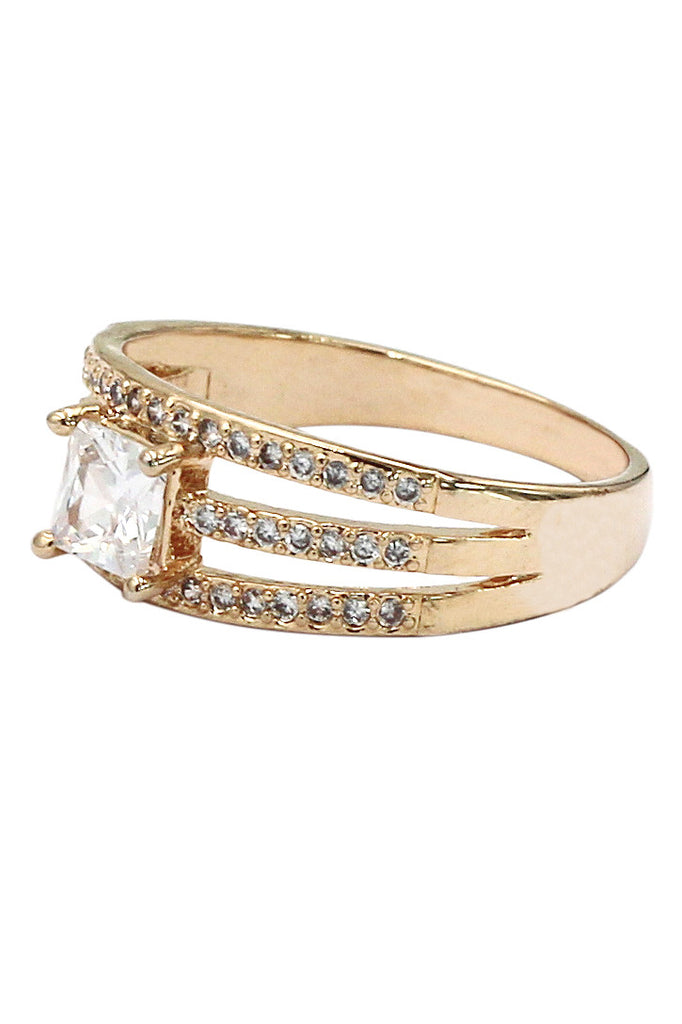 fashion square middle crystal gold ring