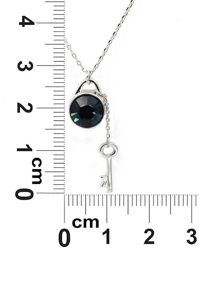 green small fresh crystal pendant necklace