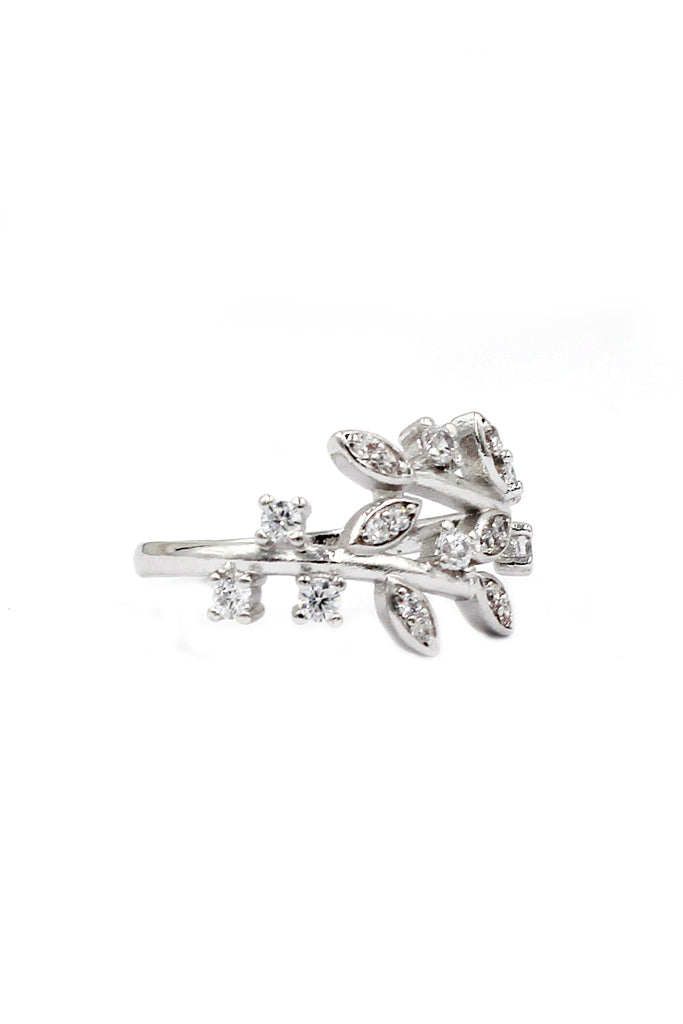 delicate flower crystal ring