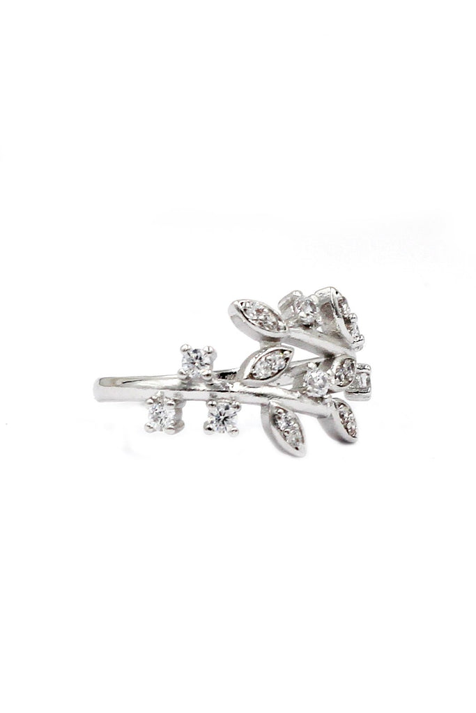 Delicate crystal ring flower earrings set