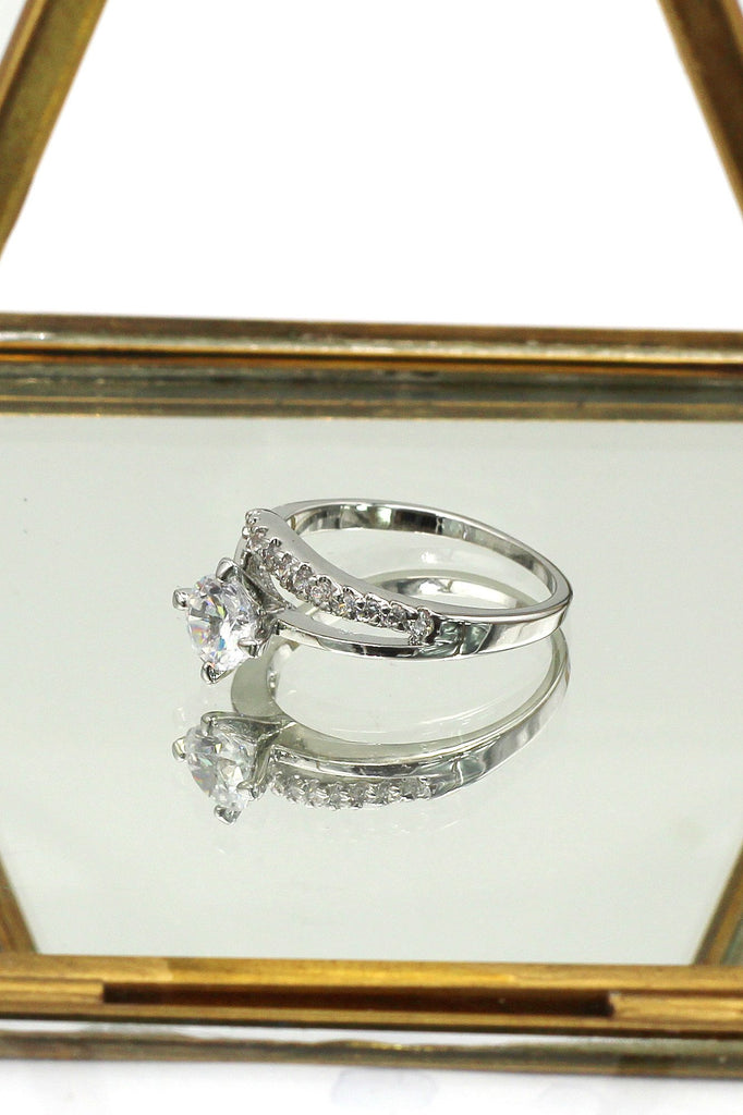 Inlaid zircon necklace ring set