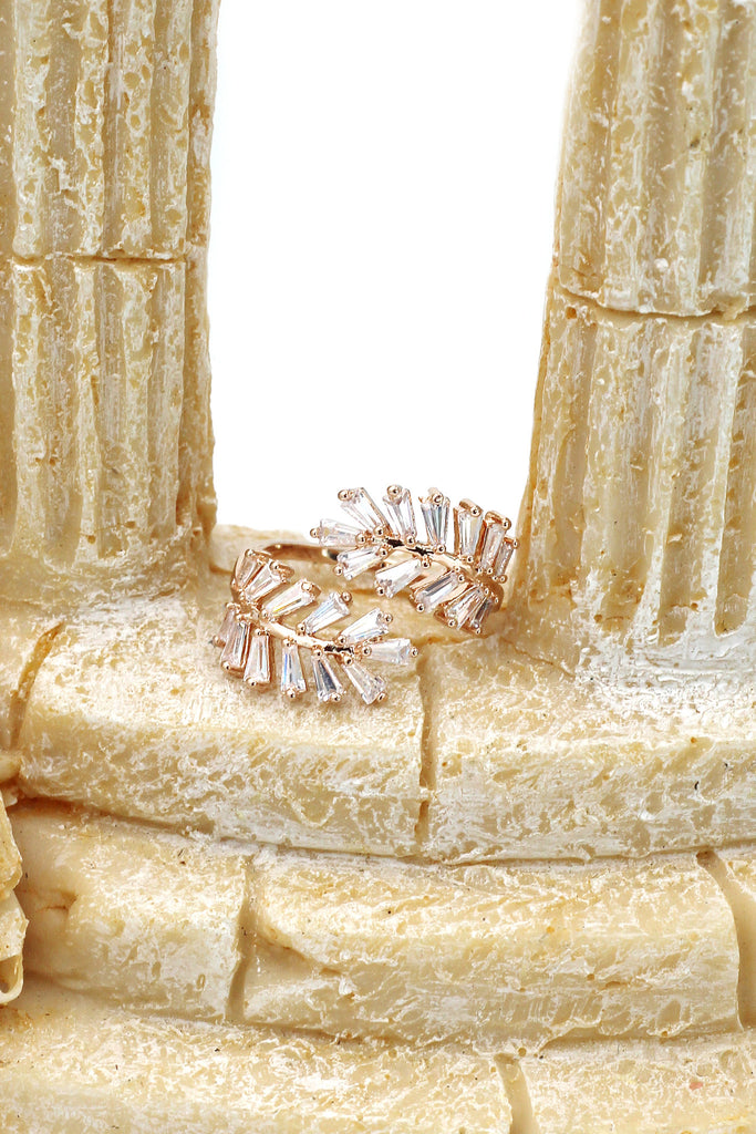 fashion crystal inclusive ring