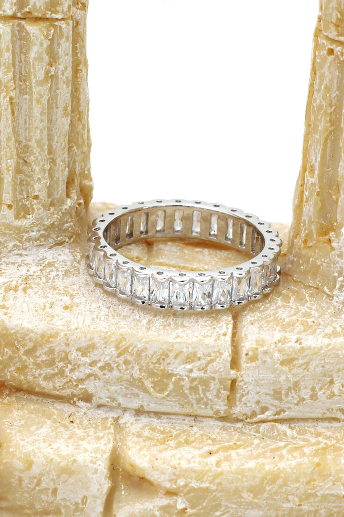 fashion crystal row ring
