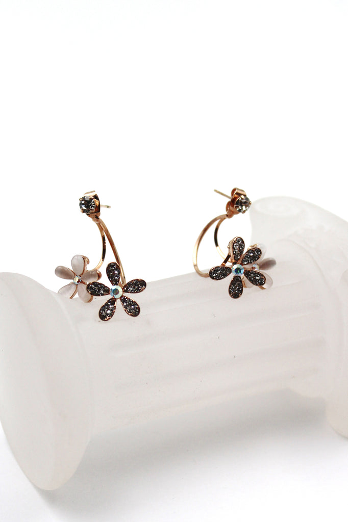 fashion lovely crystal flower earrings