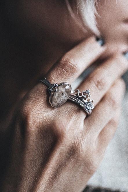 fashion transparent natural stone silver ring