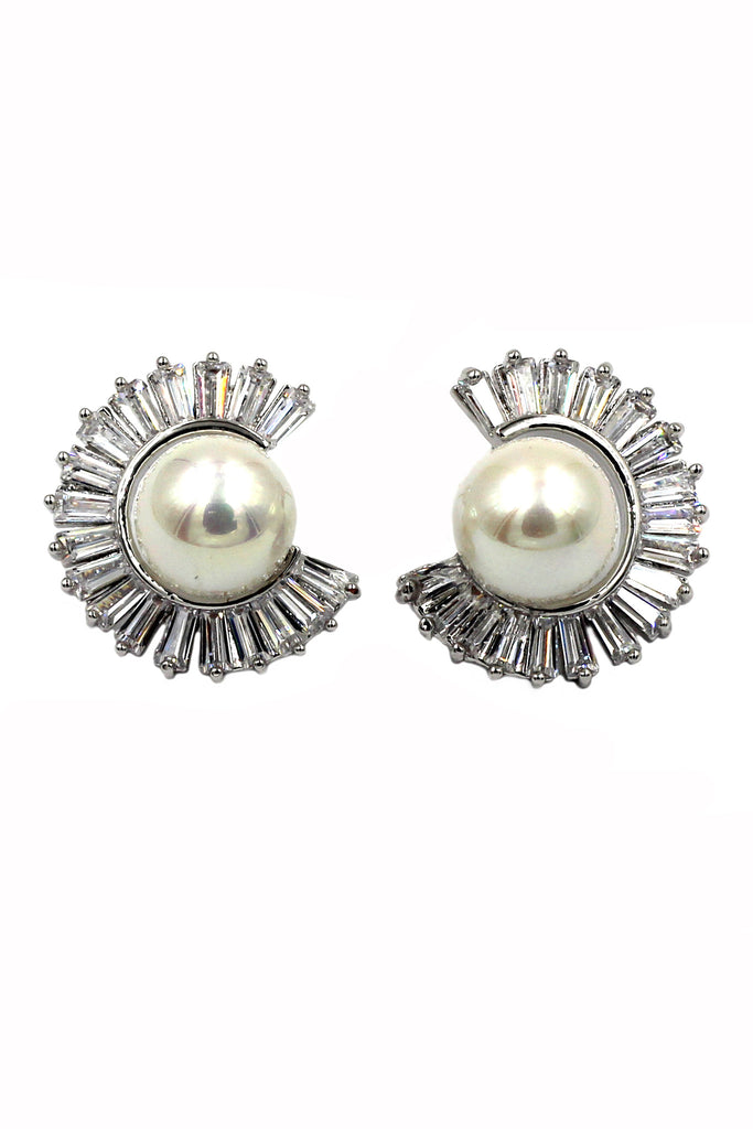 noble circle crystal pearl earrings