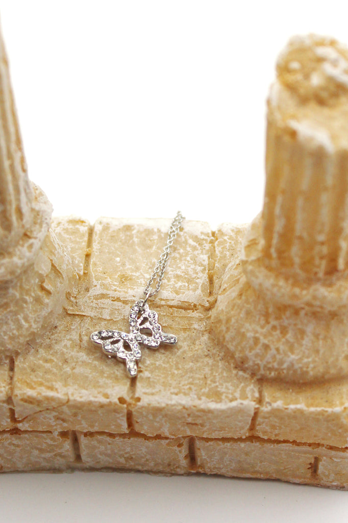 mini butterfly pendant necklace