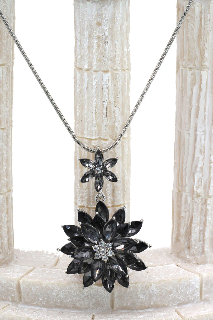 fashion pendant black crystal flowers silver necklace