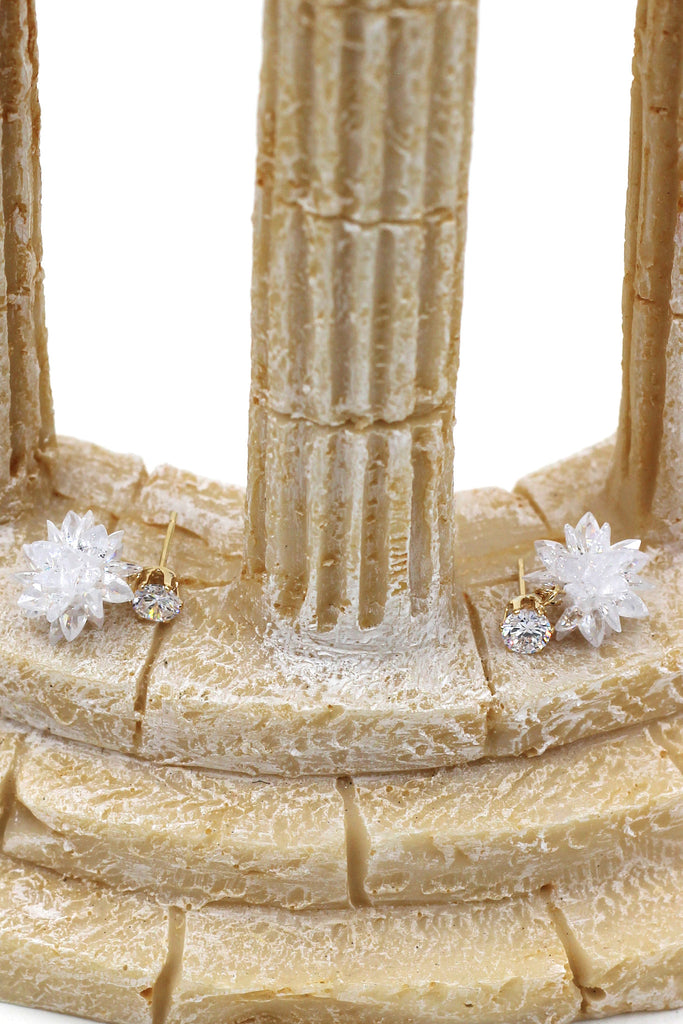 shiny pendant ice crystals earrings