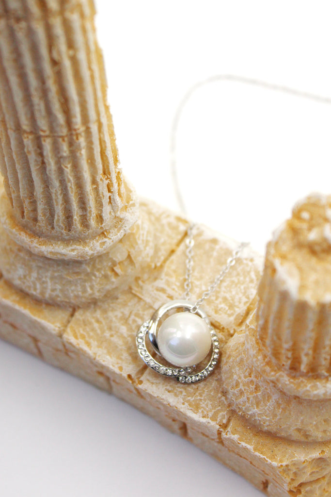 Noble Round pearl Earrings necklace set