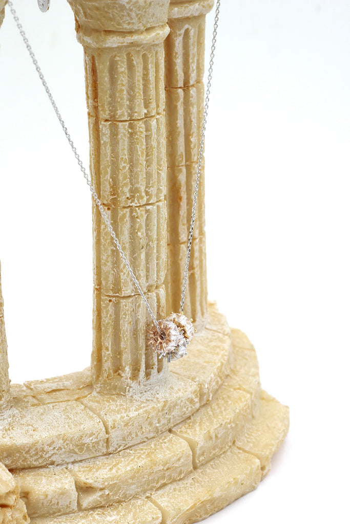 fashion tricolor small circle pendant necklace