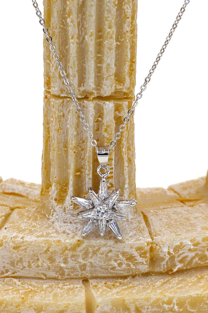Fashion crystal star claws silver necklace earrings set