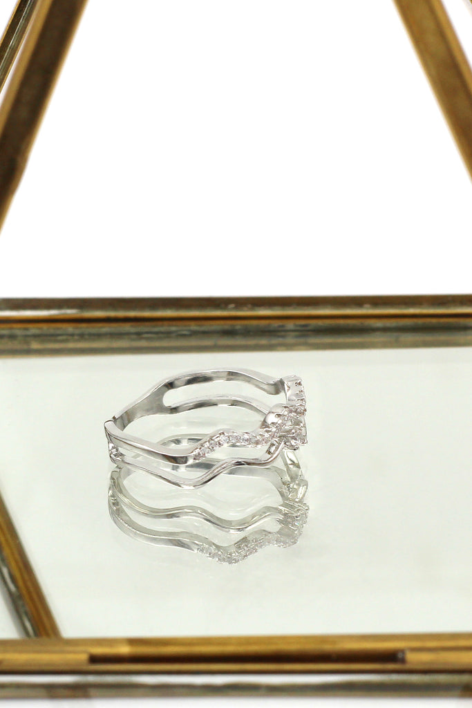 double wave inlaid crystal ring