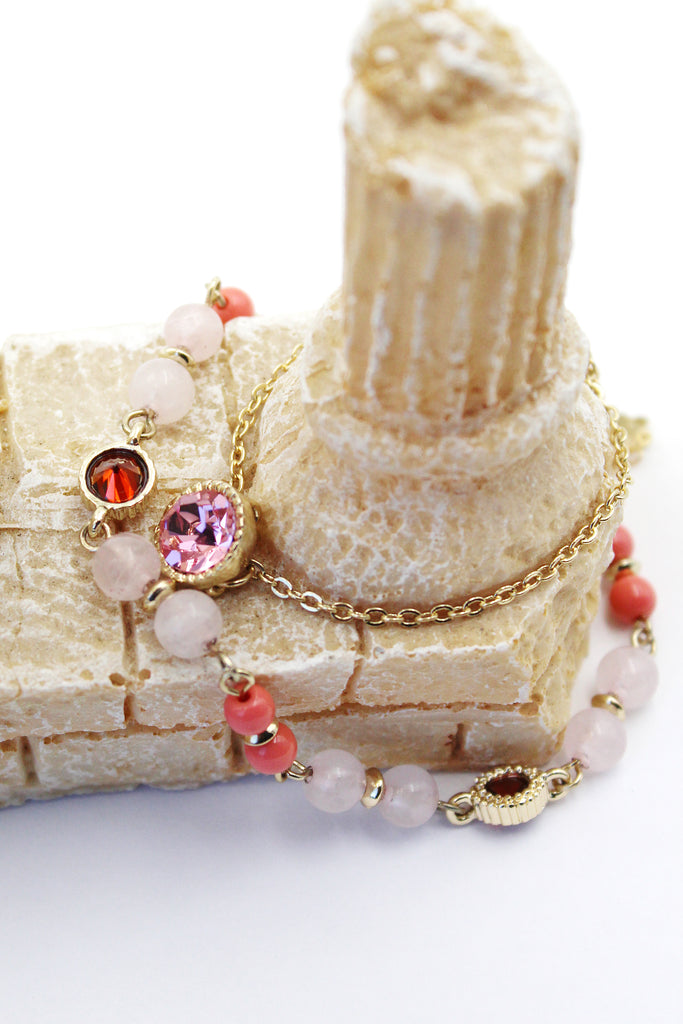 elegant temperament crystal niche bracelet