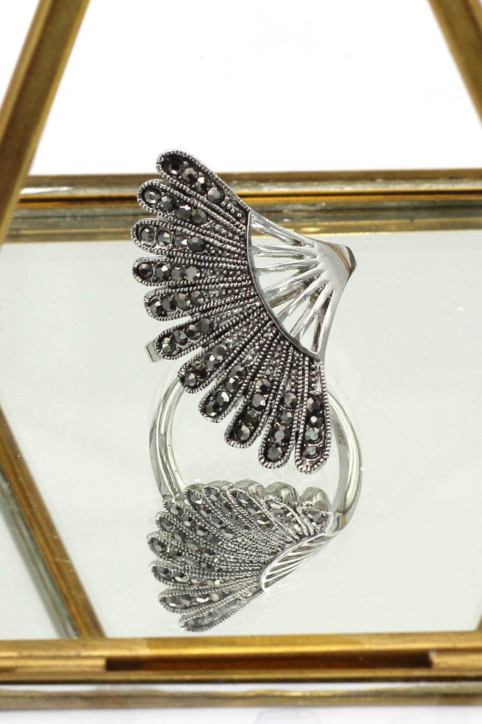 noble micro crystal fan silver ring