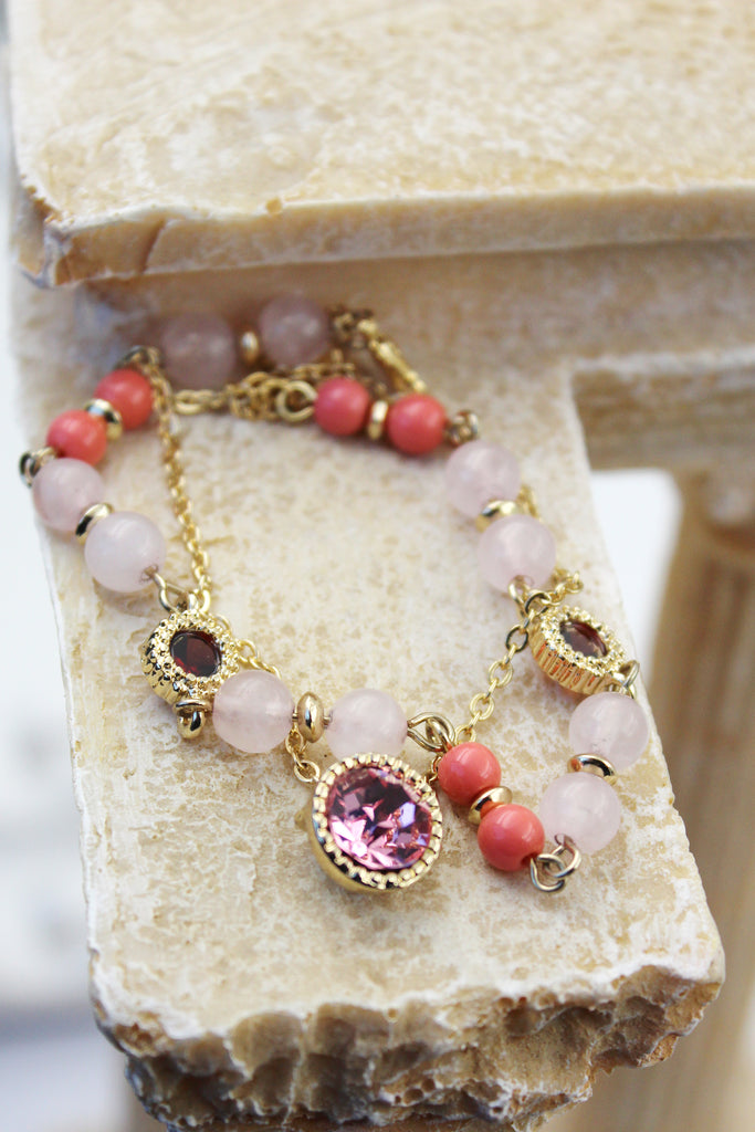 elegant temperament crystal niche bracelet