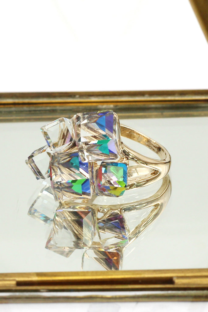 noble color square crystal golden ring