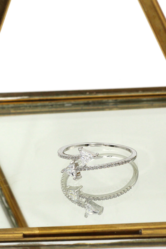 triangle arc bright crystal ring