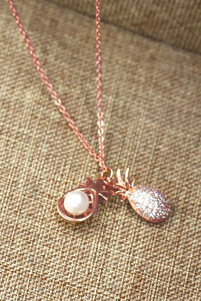 Temperament pineapple pearl necklace