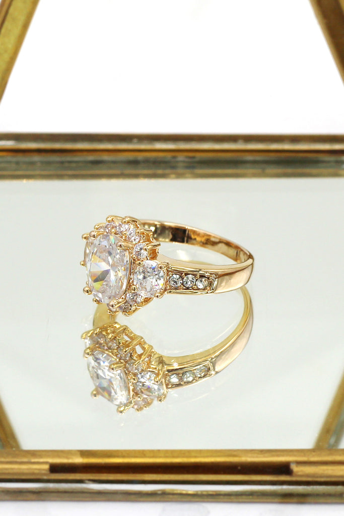 shining mosaic crystal sun ring