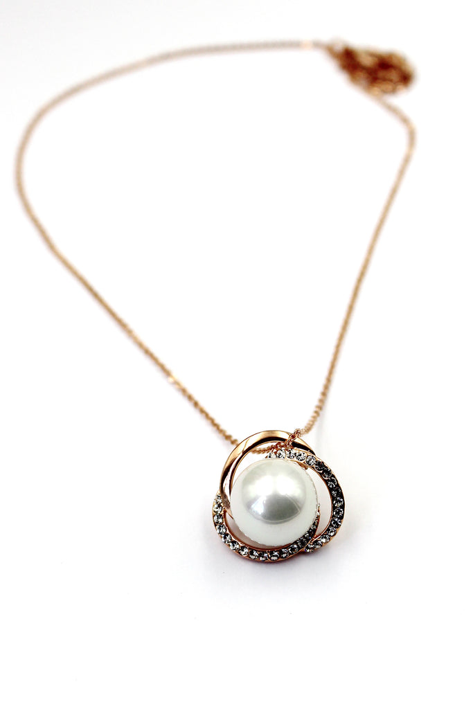 simple clavicle chain bead necklace