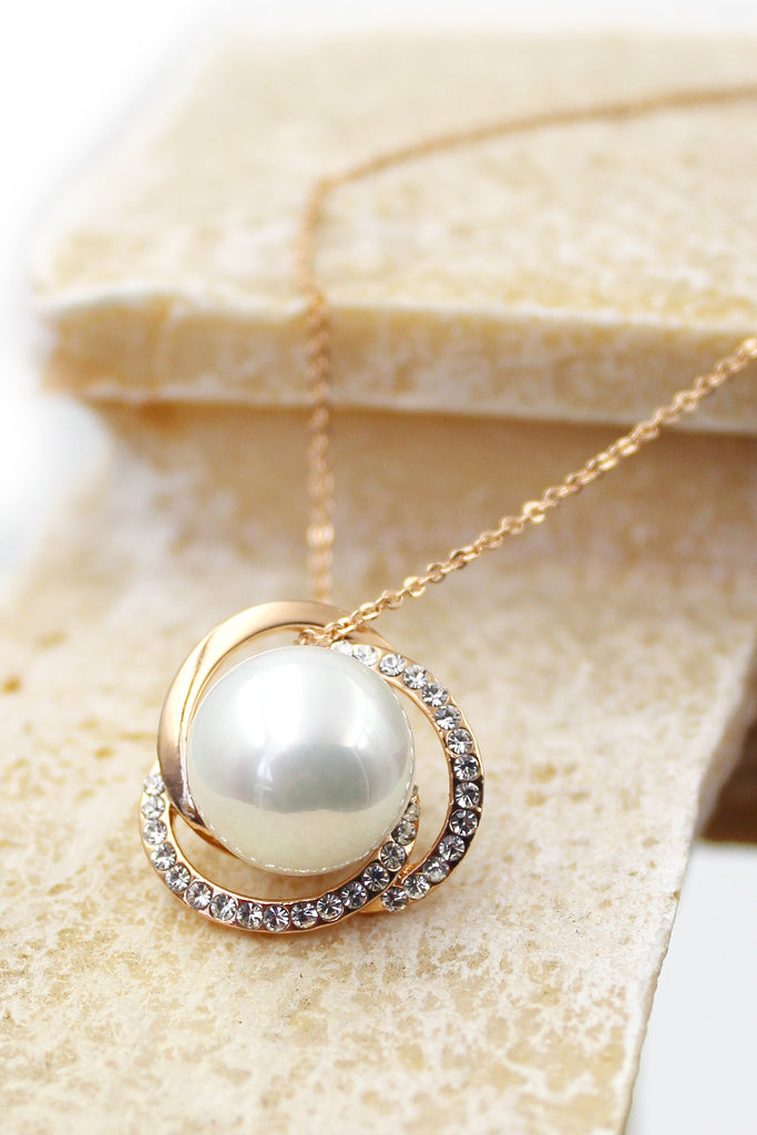 Noble Round pearl Earrings necklace set