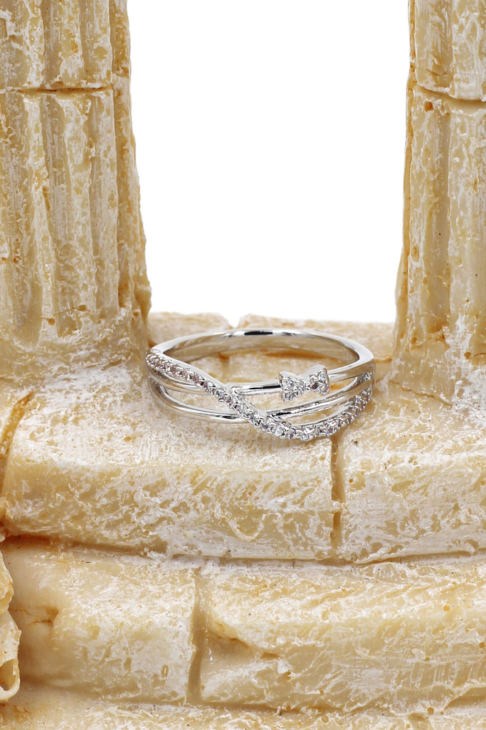 lovely mini bow crystal silver ring