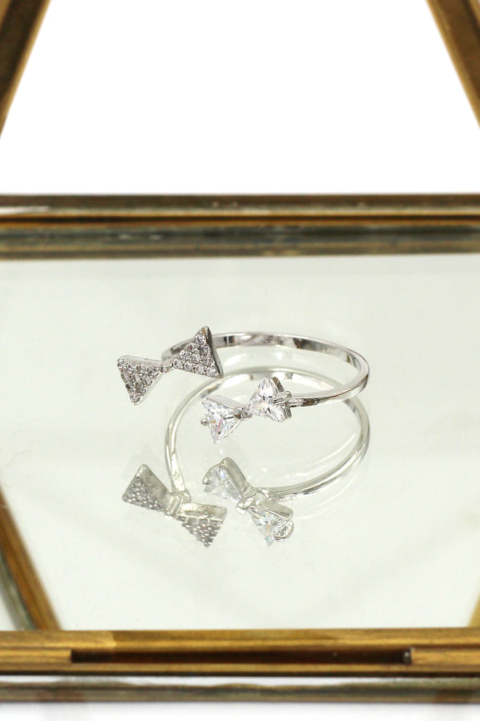 bow open crystal ring